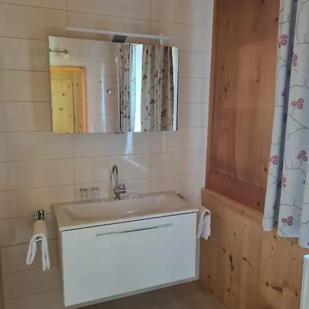 Ladner Affittacamere 3*