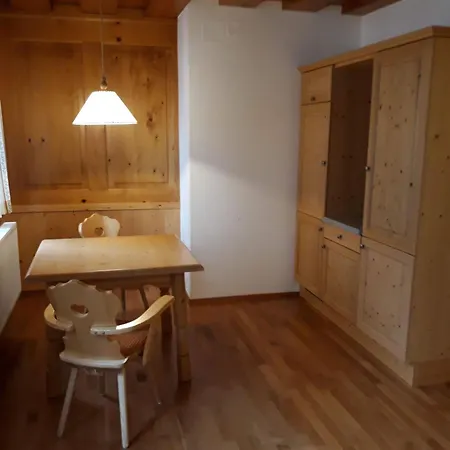 Guest house Ladner 3*
