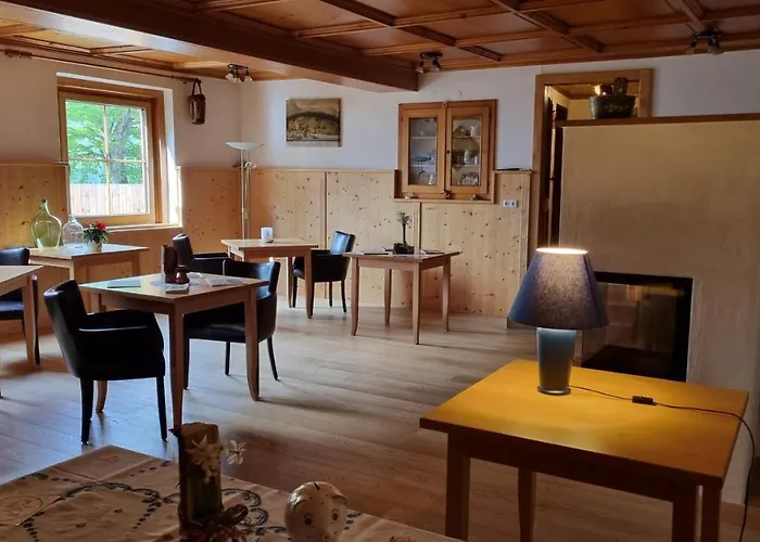 拉德纳旅馆 3* 格伦德尔湖