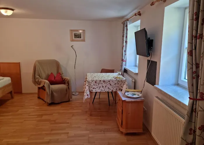 拉德纳旅馆 招待所